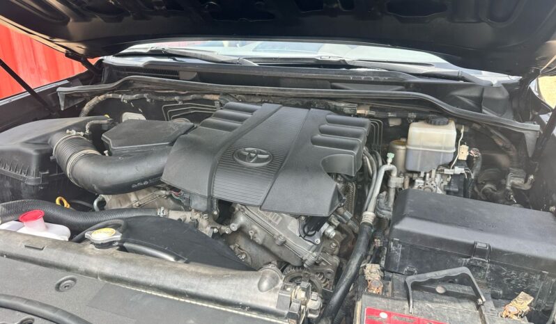 2014 TOYOTA LANDCRUISER full